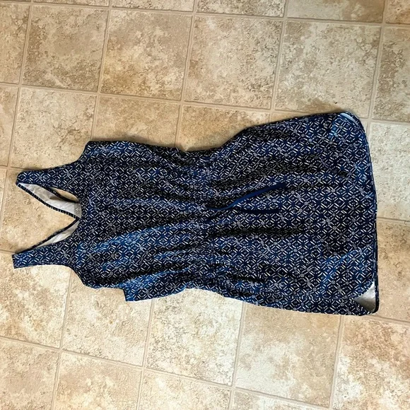 Patagonia dress - Picture 2 of 4